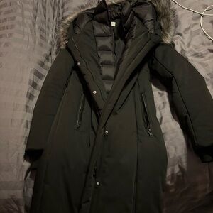 Sandova Black Fur-Trimmed Winter Coat